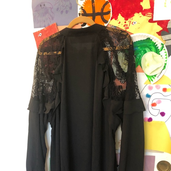 Black dress top from Torrid, size 5. - Picture 3 of 8